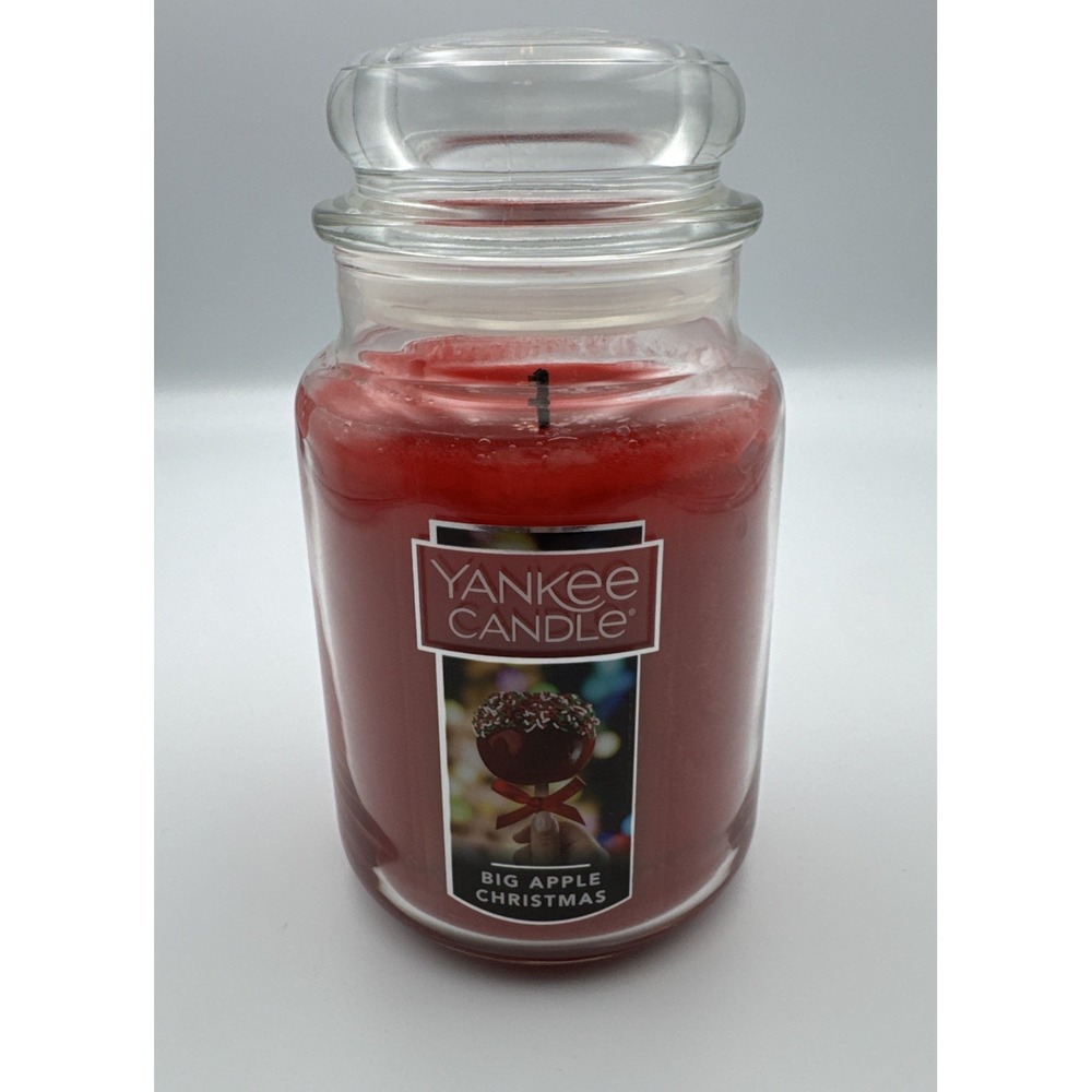 Yankee Candle Big Apple Christmas Single Wick 22 Oz Candle